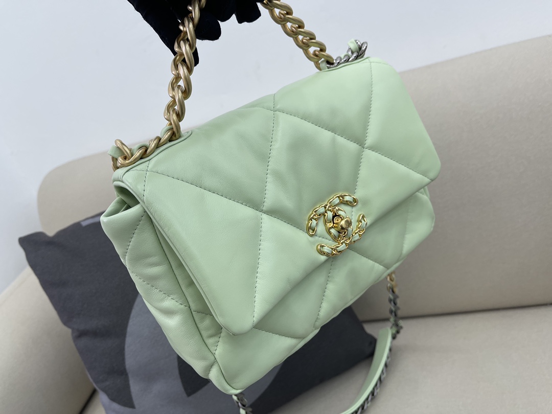 Lambskin 19 Handbag Flap Bag AS1160 Light Green